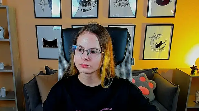 Carrie Rose online show from 09.18.25