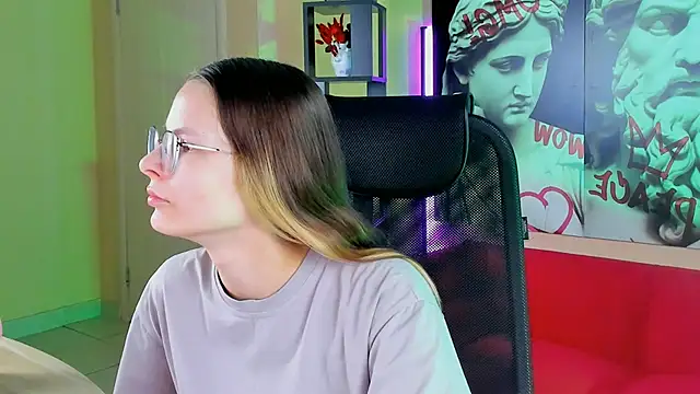 Carrie Rose online show from 09.30.25