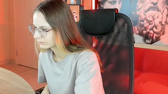 Carrie Rose online show from 10.07.25