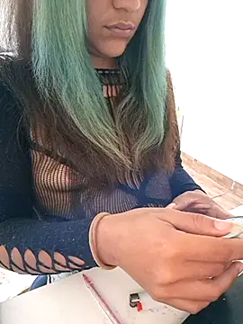 euahotmarii20 online show from 10.18.25