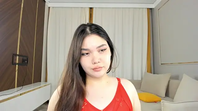 yummmymommy online show from 10.26.25