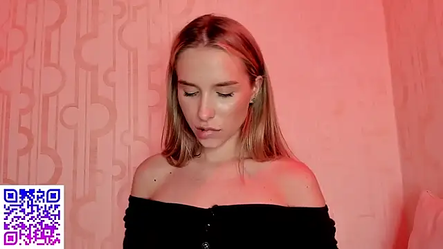 Snapshot of ElysiaXo chatting on 09.26.25 ElysiaXo online show from 09.26.25