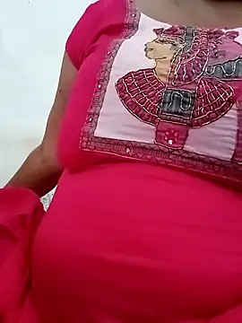 Snapshot of Rakhi_sawant143 chatting on 09.24.25 Rakhi sawant143 online show from 09.24.25