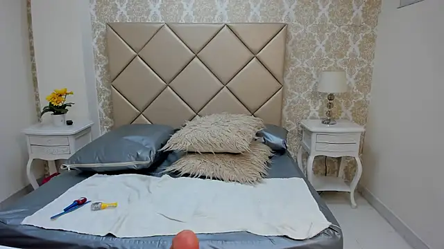 Natashanaughty online show from 02.08.26