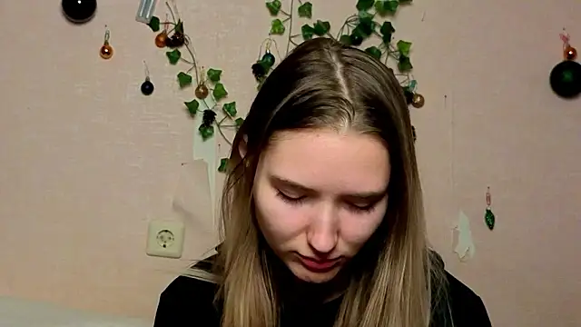 Snapshot of _kikiclark__ chatting on 01.31.26 kikiclark online show from 01.31.26