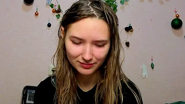 Snapshot of _kikiclark__ chatting on 02.06.26 kikiclark online show from 02.06.26