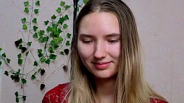 Snapshot of _kikiclark__ chatting on 02.20.26 kikiclark online show from 02.20.26