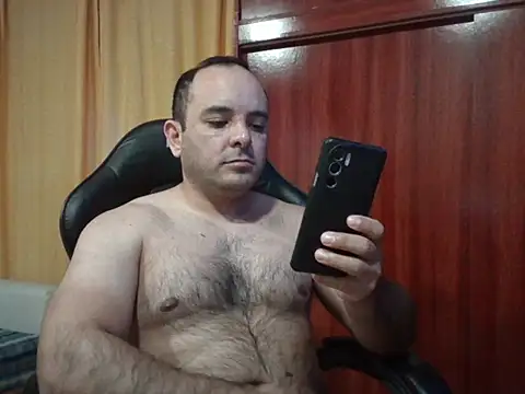 ososkr39 online show from 10.24.25