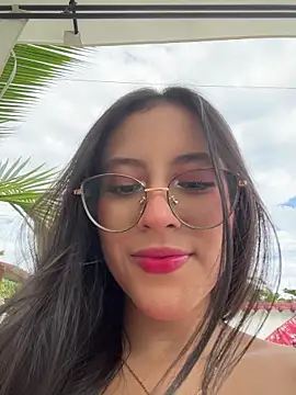 Snapshot of Juanita-Diaz chatting on 01.18.26 Juanita-Diaz online show from 01.18.26