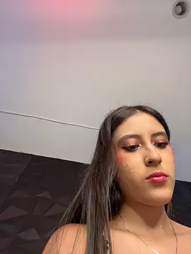 Snapshot of Juanita-Diaz chatting on 02.12.26 Juanita-Diaz online show from 02.12.26