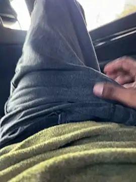 Jariushot3 online show from 04.14.26