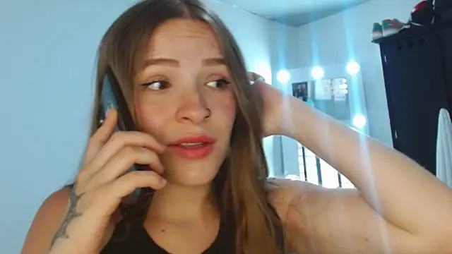 emily-scott online show from 09.12.25