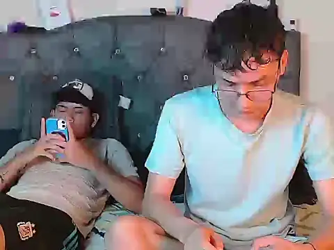 Snapshot of logan_willyams_ chatting on 09.09.25 logan willyams  online show from 09.09.25