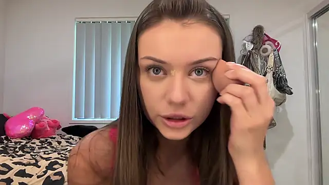 cassiess1 online show from 09.30.25