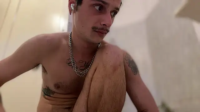 chrisalmeid  online show from 02.01.26