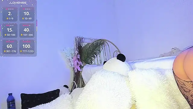 BettyKristal online show from 10.17.25