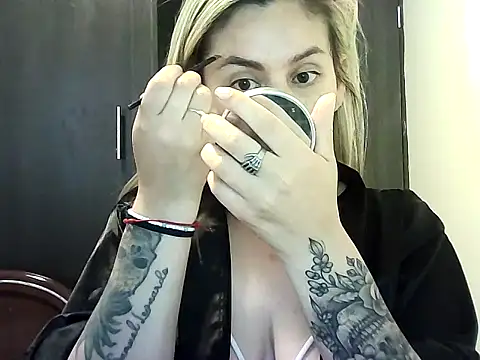 Valery  Rouse  online show from 10.14.25