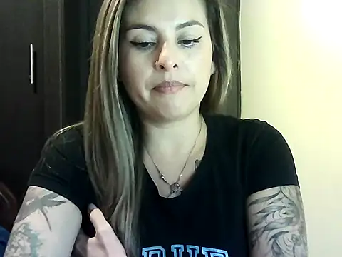 Valery  Rouse  online show from 01.17.26