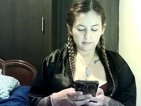 Valery  Rouse  online show from 03.20.26