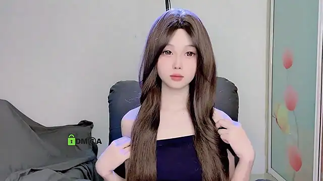 Snapshot of gummy-candy chatting on 09.27.25 gummy-candy online show from 09.27.25