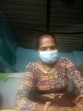 Snapshot of Hot-honi chatting on 09.29.25 Hot-honi online show from 09.29.25