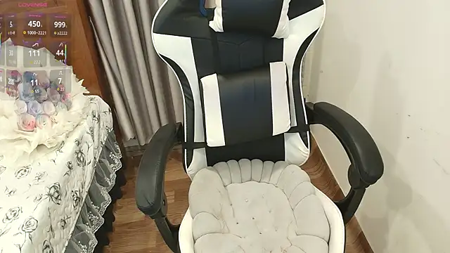 Snapshot of Bae_Gigii chatting on 03.07.26 Bae Gigii online show from 03.07.26