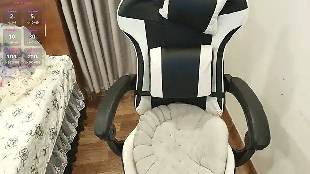 Snapshot of Bae_Gigii chatting on 03.22.26 Bae Gigii online show from 03.22.26