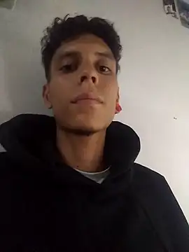 Snapshot of Crxxxsh chatting on 03.26.26 Crxxxsh online show from 03.26.26