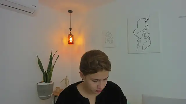 kaylajhonnes6 online show from 10.12.25