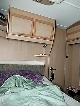 KittyXgoodass online show from 10.25.25