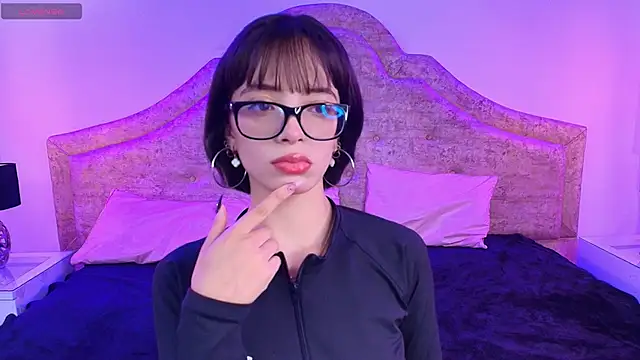 Sweet 1Angel online show from 10.18.25