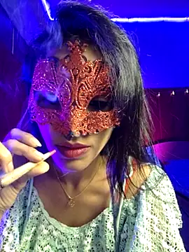 royeoy22 online show from 10.22.25