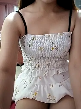 mymy06 online show from 10.17.25