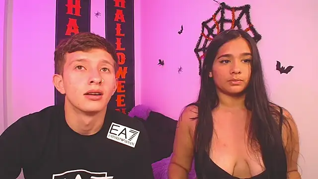 Snapshot of mae_nathan_ chatting on 10.27.25 mae nathan  online show from 10.27.25