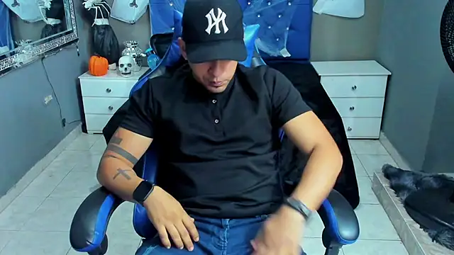 AngelAndChris online show from 10.24.25