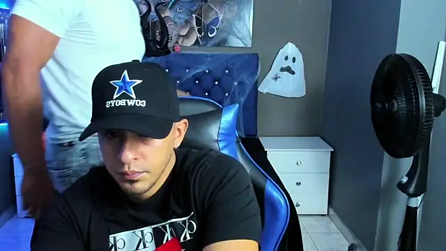 AngelAndChris online show from 10.30.25