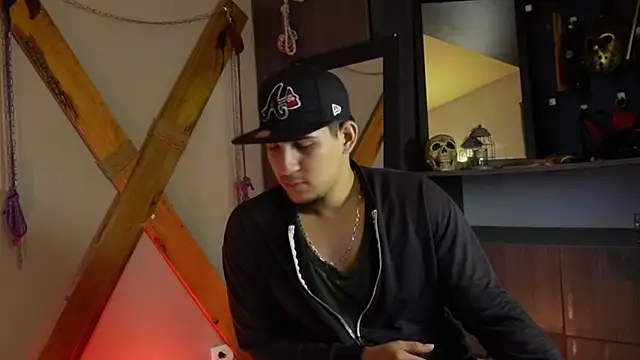 Snapshot of massimo_vidal_ chatting on 09.10.25 massimo vidal online show from 09.10.25