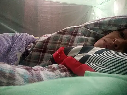 SaraBust online show from 09.20.25