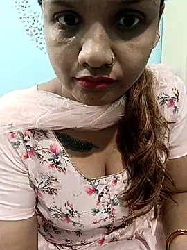 Kanika Kapoor  online show from 09.15.25