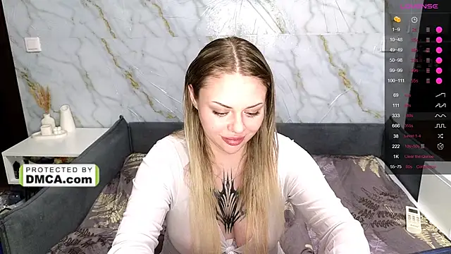 Snapshot of StasySweet chatting on 02.28.26 StasySweet online show from 02.28.26