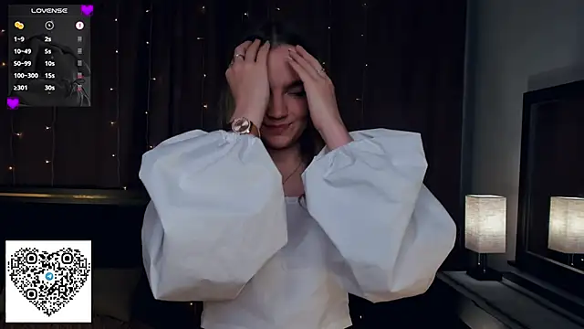 KerenFurguson online show from 09.26.25