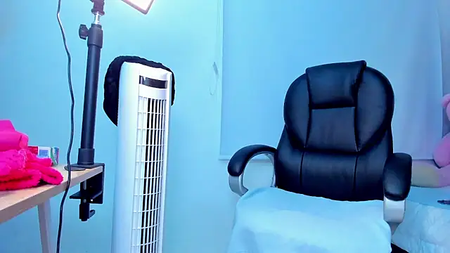 Snapshot of kate_lua chatting on 10.06.25 kate lua online show from 10.06.25