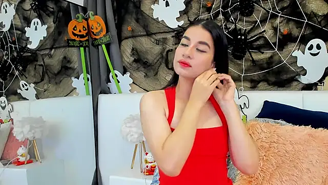 MiaDunoff online show from 10.29.25