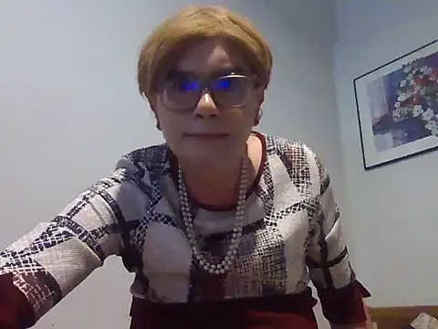 Snapshot of Nady79xxx chatting on 10.23.25 Nady79xxx online show from 10.23.25