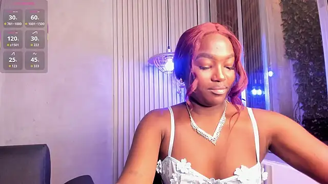 Snapshot of MissMahala_ chatting on 10.16.25 MissMahala  online show from 10.16.25