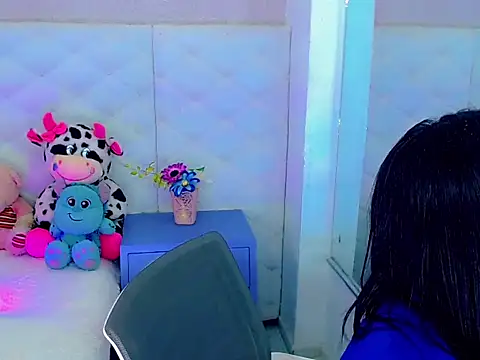 Snapshot of hanna_sweett34 chatting on 10.04.25 hanna sweett34 online show from 10.04.25