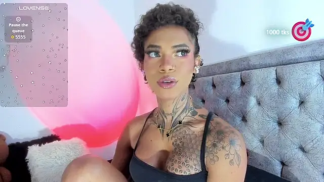 michell danna online show from 10.25.25