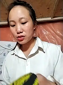 Snapshot of liu-liusexy chatting on 09.11.25 liu-liusexy online show from 09.11.25