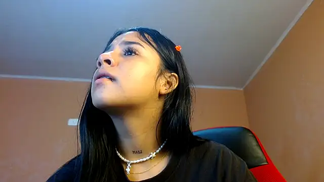 gracewoe online show from 10.21.25