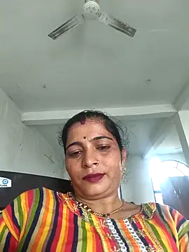 Poojahot55 online show from 09.12.25
